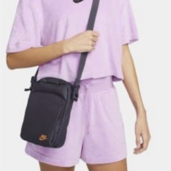 Nike Heritage Crossbody NWT - Picture 4 of 7